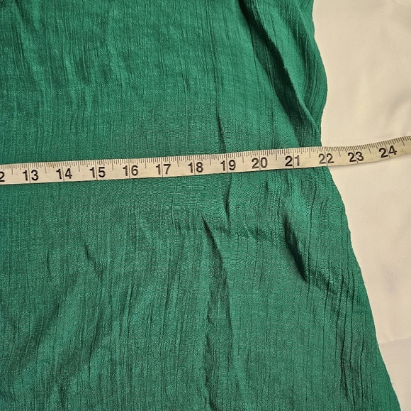 Zac & Rachel Womans Green V-neck Open Sleeve Lightweight Blouse Size 1X - Picture 8 of 11